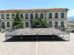 particolare palco layher